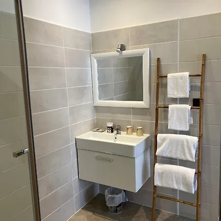 Les Jardins De Santa Giulia - Charmante Dhte 3*