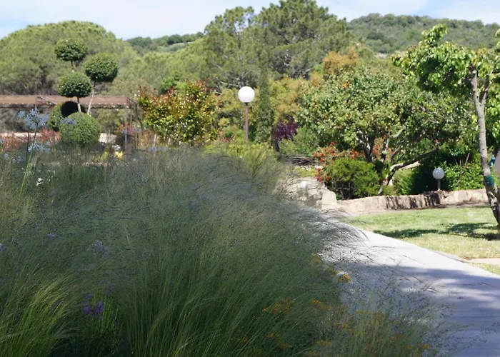 Les Jardins De Santa Giulia - Charmante Dhte 3*